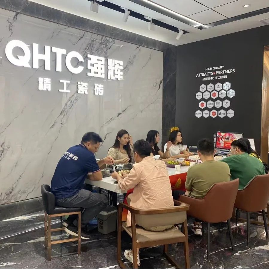 听说，昨天下午午夜福利电影院直播间嗨爆了？(图19)