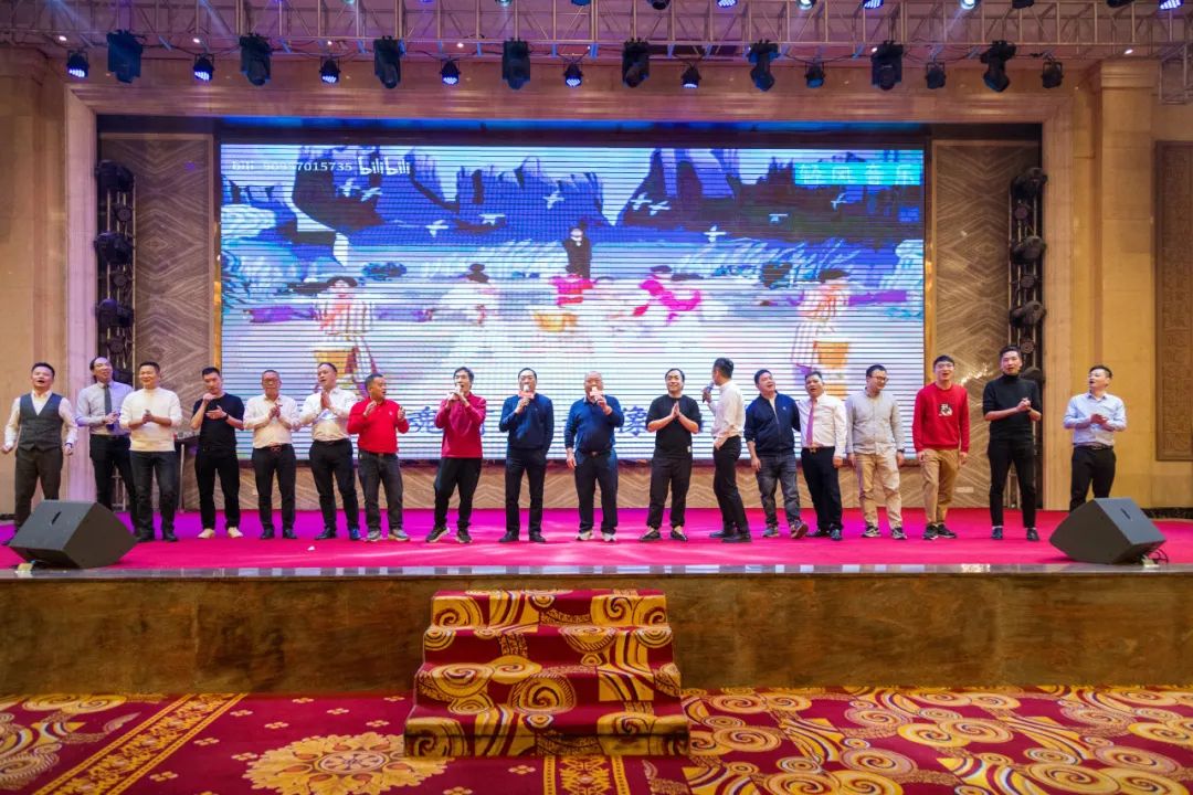 聚势·创变·敢为 | 午夜福利电影院集团2025年迎新晚会圆满结束，共绘未来新蓝图(图23)