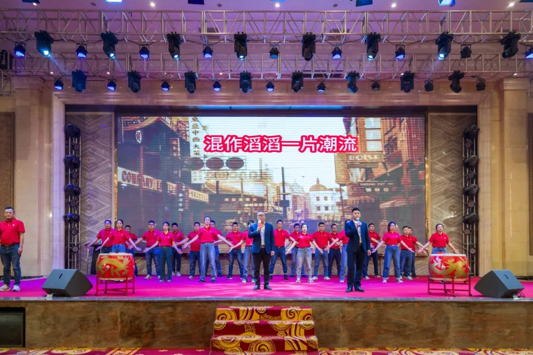聚势·创变·敢为 | 午夜福利电影院集团2025年迎新晚会圆满结束，共绘未来新蓝图(图22)